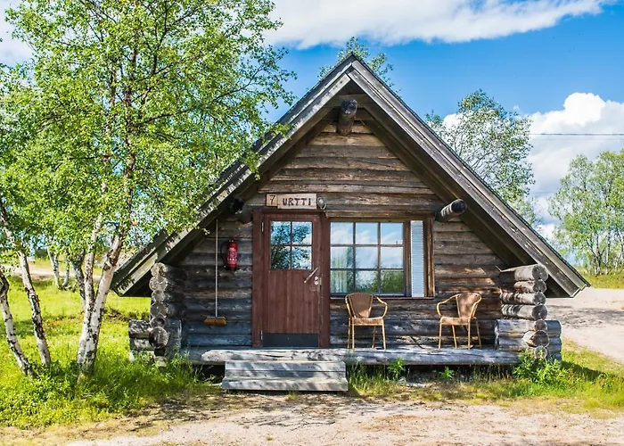 Aajatieva Wilderness & Dağ evi Leppäjärvi